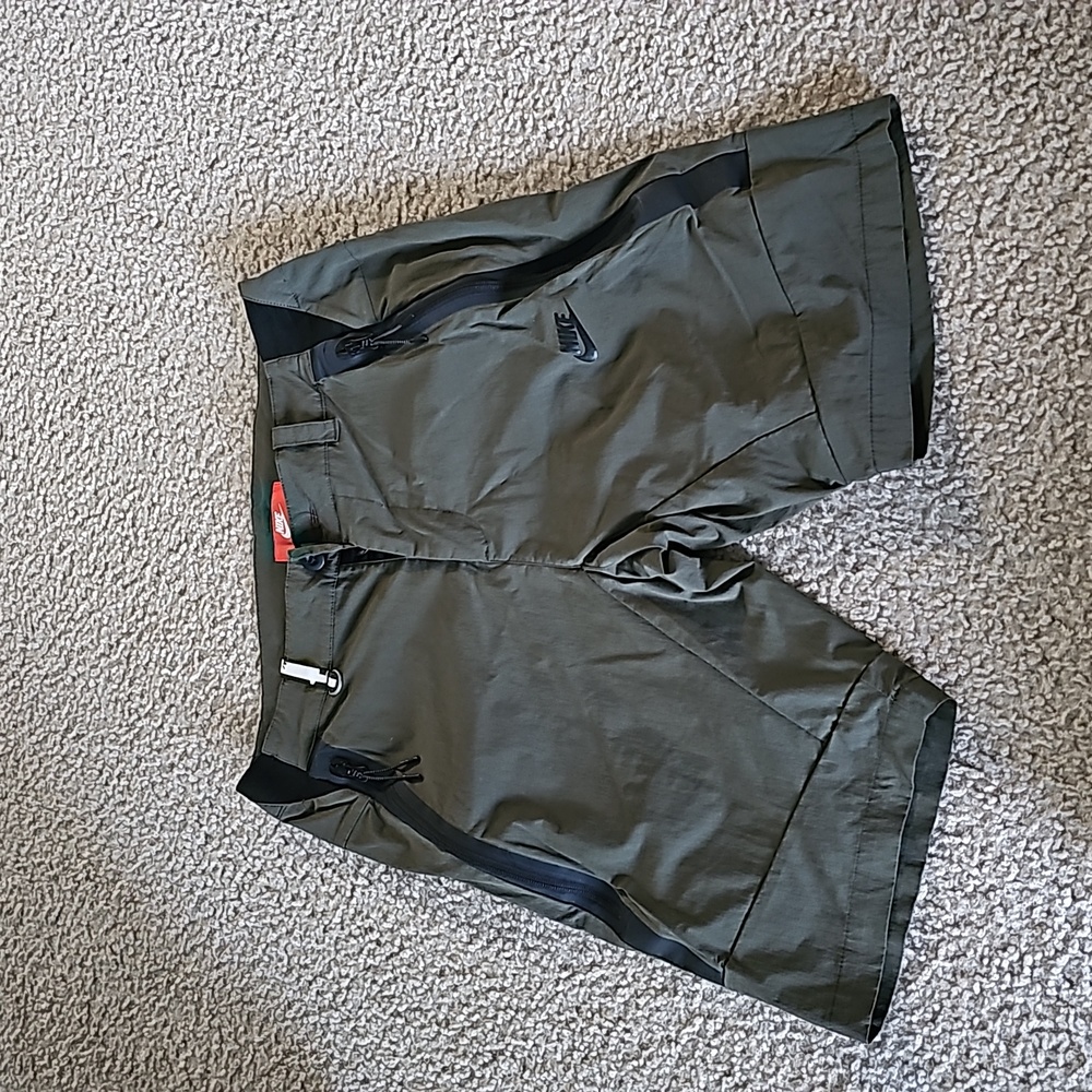 Nike Tech Shorts